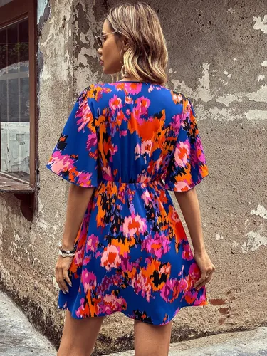 Miniatura 2 de OYOANGLE Vestido acampanado acampanado con cuello en V y manga corta de mariposa para mujer