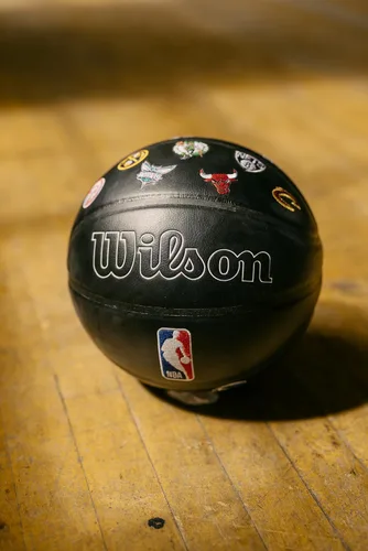 Miniatura 9 de WILSON NBA All Team Premiere Baloncesto – Negro/Multicolor, Tamaño 7-29.5 pulgadas