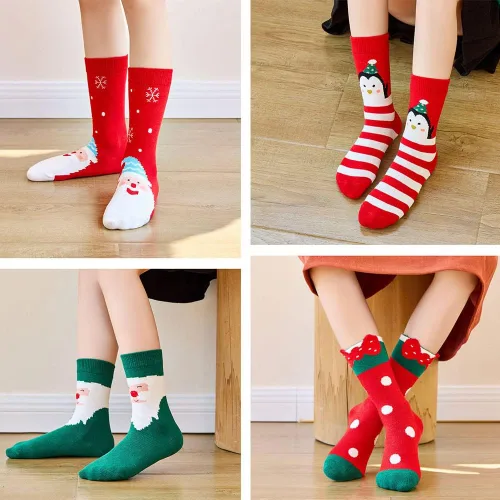 Miniatura 4 de SUITBOY Kids Christmas Socks Toddler Nonslip Grip Christmas Socks Baby Holiday Winter Warm for BoysGirls