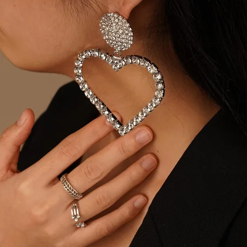 Miniatura 2 de YERTTER Elegantes aretes de gran tamaño, aretes colgantes de cristal con diamantes de imitación para mujer, aretes largos de moda con borlas