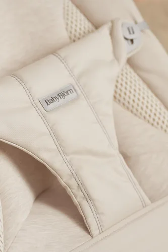 Miniatura 9 de BabyBjörn Bouncer Balance Suave, beige claro, tejido/jersey, tritela Asiento gorila ajustable 2 en 1 para bebé y silla para niños pequeños, recién