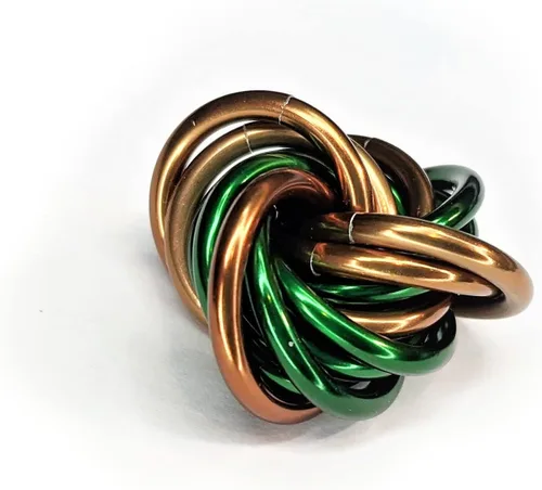 Miniatura 31 de Möbii Fidget Ball (MultiColor): Herramienta de alivio del estrés, ansiedad y estimulación para ADHD, silenciosa, ideal para el hogar, viajes, Rosa
