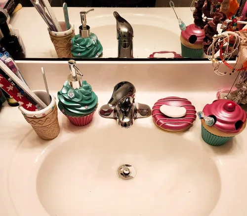 Miniatura 6 de Juego de accesorios de baño organizador completo con dispensador de loción/jabón de batido, taza de baño de tubo de huevo/vaso, jabonera de dona