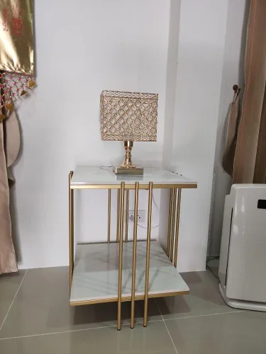 Miniatura 6 de Wisfor Mesa auxiliar de piedra sinterizada: mesa auxiliar de sofá blanca cuadrada de 2 niveles - Mesa de centro pequeña con marco dorado - Moderna