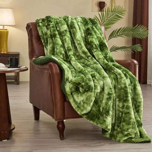 NEWCOSPLAY - Manta de pelo sintético supersuave para sofá, manta de franela verde sherpa, afelpada y cálida para sofá cama (verde, manta decorativa