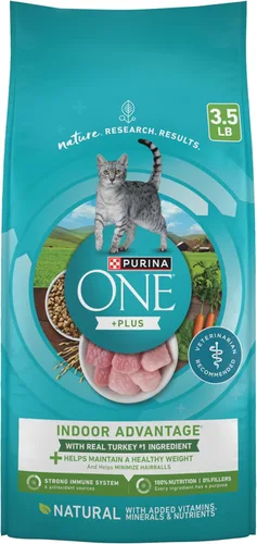 Purina ONE Alimento Seco Natural para Gatos, Bajo en Grasa, Control de Peso, para Interiores, +Plus Ventaja para Interiores - Bolsa de 3.5 lb