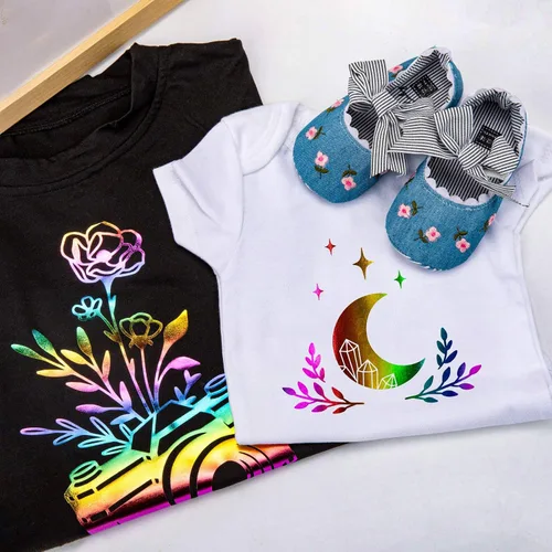 Miniatura 8 de Rollo de vinilo holográfico de transferencia de calor de arco iris, vinilo cromado de 12 pulgadas x 6 pies para planchar para camisetas 02-Arco iris