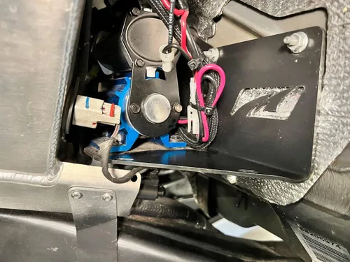 Miniatura 4 de Motobilt ARB Air Locker Compresor Mount para JL/JLU/JT