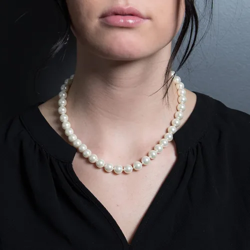 Miniatura 2 de KEZEF Pearl Necklaces for Women - Simulated Faux Cream White Pearl Necklace 16" - 20" - Hand Knotted Strand - Pearl Sizes 8mm - 14mm - Pearl Choker
