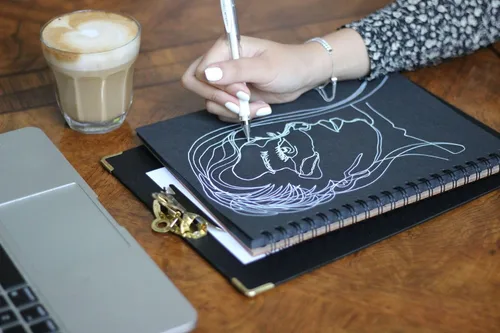 Miniatura 4 de Cuaderno de espiral en blanco opaco, 55 hojas de papel negro de alta calidad de 70 libras, 10.5 x 8 pulgadas, reciclado y sostenible, cuaderno