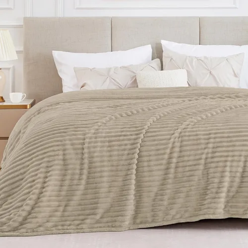 Miniatura 10 de BEDELITE Manta de forro polar para sofá, 10.58 oz/m², suave y cálida, manta acuática esponjosa, manta decorativa y de regalo para mujeres, hombres