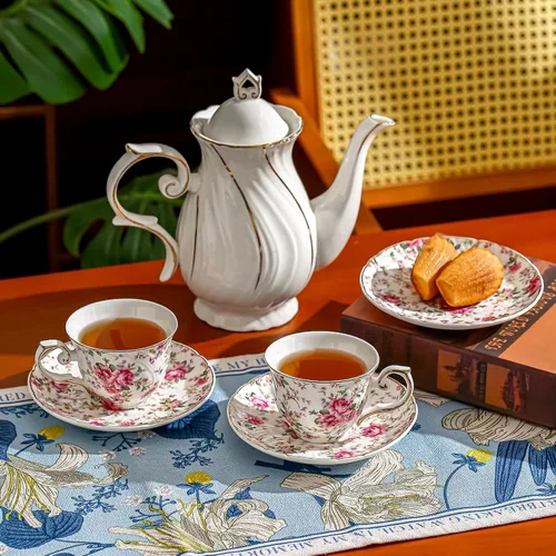 Miniatura 7 de Agyiuns tazas y platillos de cerámica para café, 6oz, taza de café para café, latte, café moca y té - Juego de 4 (Flores grandes - Juego de 4)