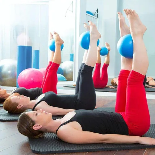 Miniatura 5 de Pelota de pilates, 9 pulgadas, suave, antiestallidos y antideslizantes, gruesa, mini pelota de yoga para fitness, estiramiento, gimnasio, pequeña