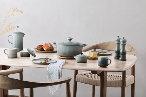 Miniatura 6 de Le Creuset Stoneware Signature, Artichaut Cream & Sugar Set, Crema: 10.1 fl oz, Azúcar: 8oz