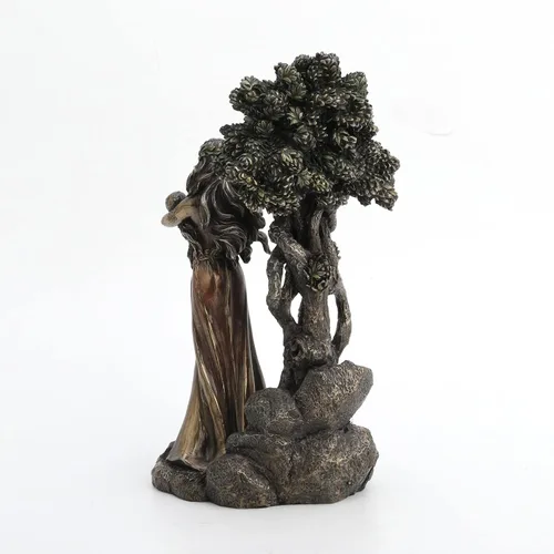 Miniatura 5 de Estatua irlandesa con acabado de bronce de la diosa de los Tuatha de Danann