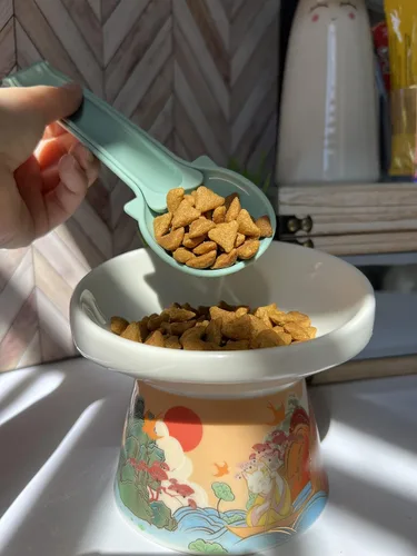 Miniatura 3 de Dispensador de golosinas para gatos, exprimidor de golosinas húmedas para puré y galletas, verde
