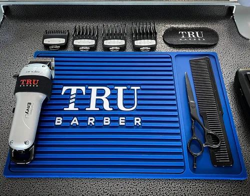 Miniatura 5 de TRU BARBER Alfombrilla organizadora de 14 x 9 pulgadas (negro/blanco) flexible de PVC para estación de trabajo, almohadillas de estación de trabajo