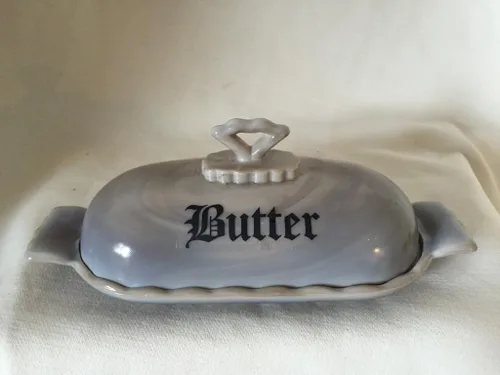 Miniatura 5 de Butterdish - 1 palo ovalado - Patrón Anna - Exclusivo Rosso - Hecho en Estados Unidos - Mosser Glass USA (corona toscana con gato negro)