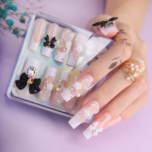 Uñas postizas largas a presión, cuadradas, francesas, nude, rosa, lazo de lujo y diamantes de imitación de flores 3D, 24 unidades, uñas brillantes
