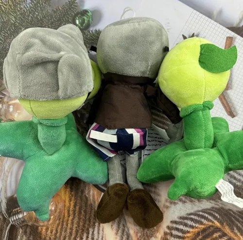 Miniatura 6 de JHESAO Juego de 3 piezas de plantas y zombis de peluche de zombis, guisante de juguete de zombis, 1 2 muñecos de guisante Gatling suave, muñeco