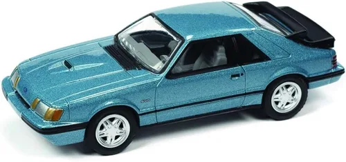 1986 Ford Mustang SVO Light Regatta Blue Metallic con rayas negras Serie Classic Gold Collection Series Edición limitada a 12768 piezas en todo el