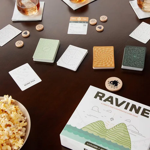 Miniatura 6 de Stellar Factory Ravine: un juego de cartas astuto y cooperativo