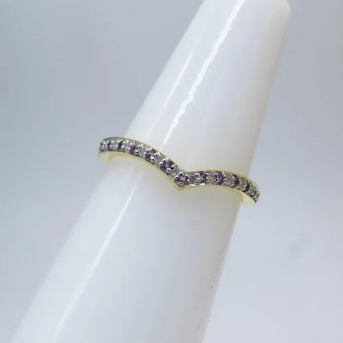 Miniatura 8 de Dazzlingrock Collection Anillo de Chevron de boda de diamantes blancos y piedras preciosas redondas para mujeres en oro