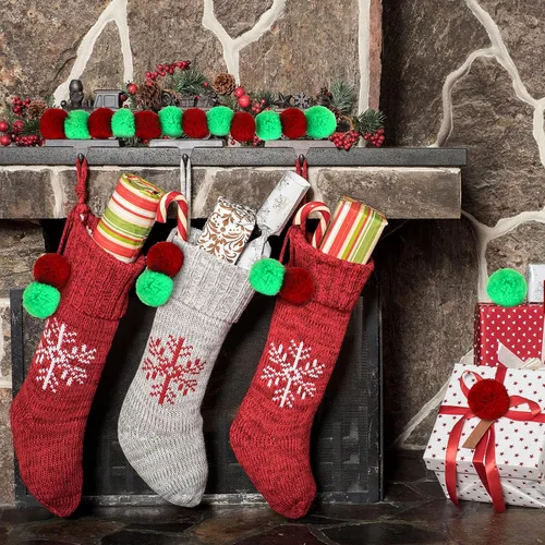 Miniatura 6 de Janinka 80 pompones de Navidad de 2 pulgadas, para artes y manualidades, bolas grandes brillantes para adultos, decoración de Navidad (rojo, verde)