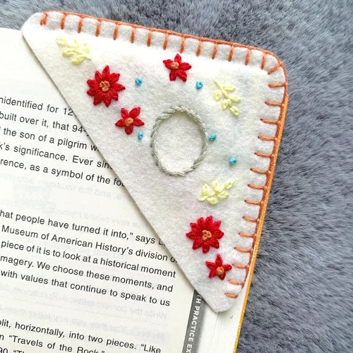 Miniatura 37 de Marcapáginas de esquina bordadas a mano personalizadas, Marcadores para mujeres, Marcador personalizado para los amantes de los libros, lindo Verde