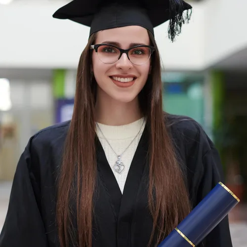 Miniatura 3 de M MOOHAM Regalos de graduación para ella 2024, chapado en oro blanco de 14 quilates, circonita cúbica, colgante de corazón, collares con inicial