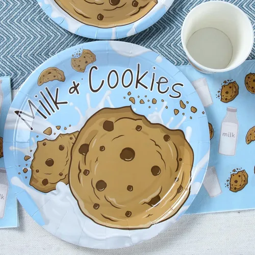 Miniatura 3 de Suministros de fiesta de leche y galletas - Sirve 24. Cenas, platos de postre, tazas, servilletas. Decoraciones de cumpleaños de galletas