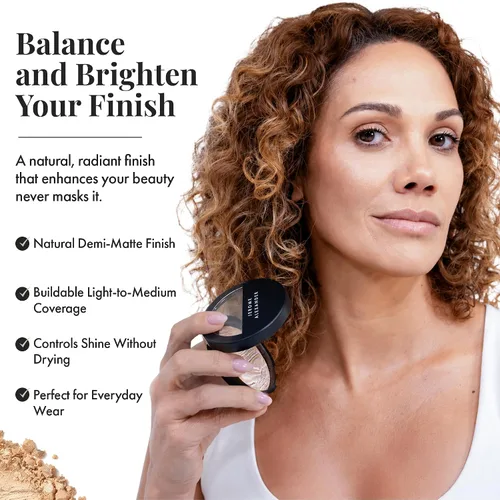 Miniatura 4 de Jerome Alexander Magic Minerals Baked Bronzer - Polvo mate autoajustable para un brillo natural besado por el sol y sensación ligera Medio
