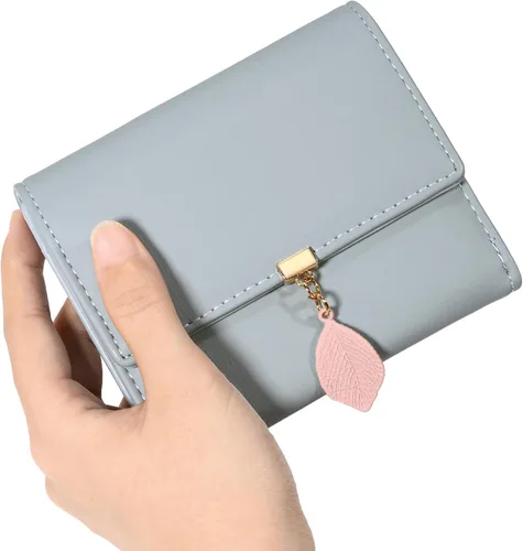 Miniatura 2 de UTO - Cartera pequeña RFID de piel sintética con dije de hoja, cierre de cremallera y tarjetero.
