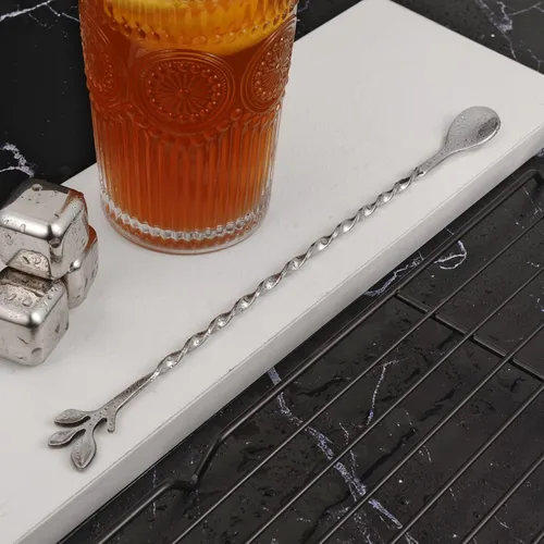 Miniatura 3 de AnSaw Cuchara de cóctel plateada de acero inoxidable de 10 pulgadas con mango de hoja, perfecta para mezclar y estratificar bebidas en vasos altos