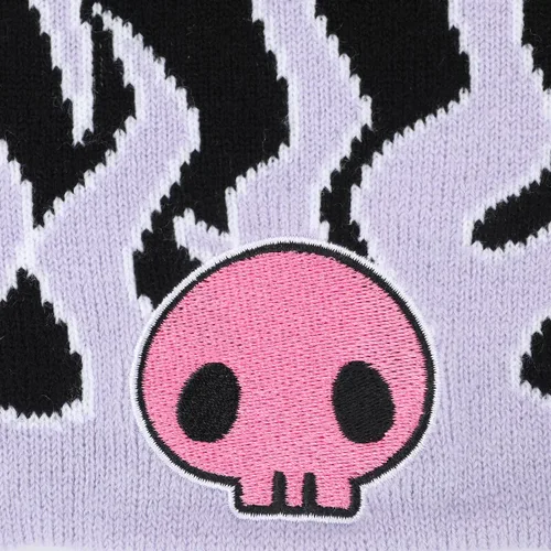 Miniatura 2 de Bioworld Kuromi Flame Skull - Gorro reversible gris, negro y morado, Multi colorido