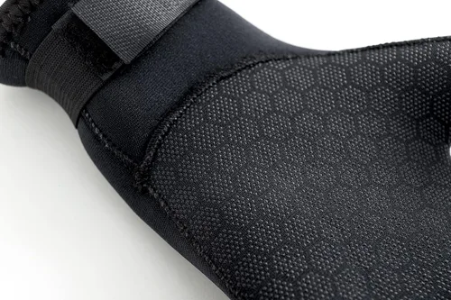 Miniatura 8 de Guantes de neopreno de 0.118 pulgadas (0.118 in), guantes térmicos antideslizantes para hombres y mujeres, esnórquel, esquí acuático, natación, Negro