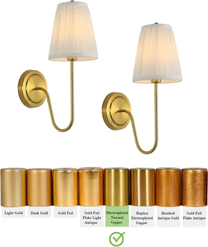 Miniatura 8 de Electro bp; Elegantes apliques de pared individuales con pantallas de lámpara de brocado plisado blanco y brazo curvo de metal dorado pulido, luz