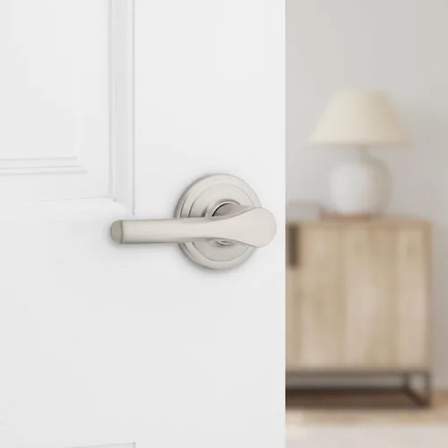 Miniatura 2 de Kwikset Henley - Manija de puerta de paso interior, manija para puertas de armario y pasillo, manija reversible sin bloqueo, níquel satinado