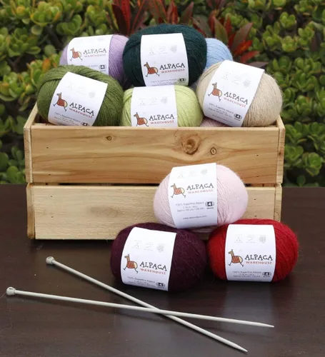 Miniatura 5 de Juego de 3 madejas de 100% lana de alpaca, peso DK, celestial, suave y perfecto para tejer y tejer a ganchillo (morado, DK)