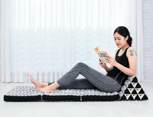 Miniatura 19 de Leewadee - Cómodo colchón japonés para piso - Cama tailandesa para piso con cojín triangular - Colchón futón - Estera de masaje tailandesa, 67 x 21
