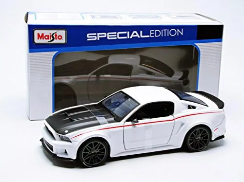 Miniatura 6 de Maisto 2014 Ford Mustang Street Racer Blanco 1/24 Modelo Coche