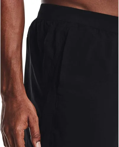 Miniatura 2 de Under Armour Pantalones cortos Launch Stretch Woven de 7 pulgadas para hombre