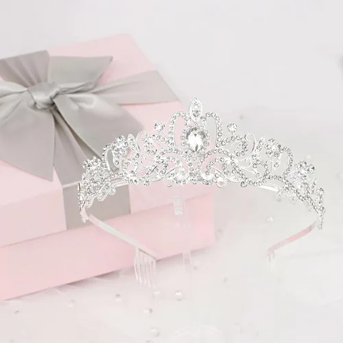 Miniatura 6 de YISSION Juego de tiara y banda de cumpleaños con diamantes de imitación plateados, banda con purpurina con corona de cristal para mujer