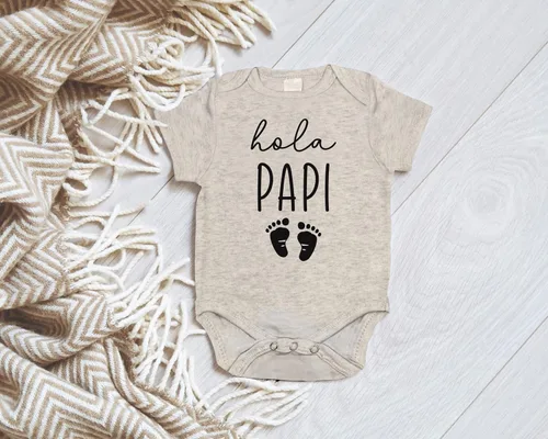 Miniatura 5 de Pineapple Pancake Kids Hola Papi - Body para bebé con anuncio de embarazo en español, sorpresa para nuevo papá