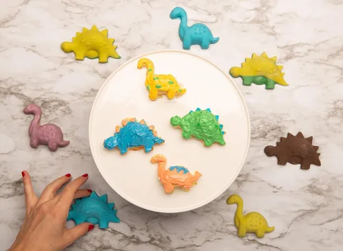 Miniatura 2 de Handstand Kitchen Dinosaur Buddies T-Rex y Stegasaurus - Molde de silicona para magdalenas (2 unidades)