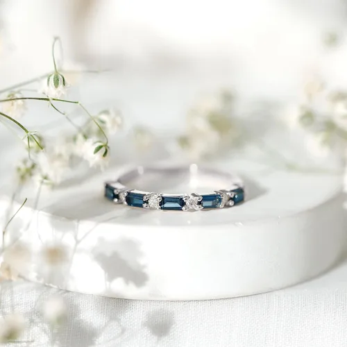 Miniatura 3 de Natural London Blue Topaz Diamond Half Eternity Anillo de calidad AAA, anillo apilable de topacio certificado – con joyero