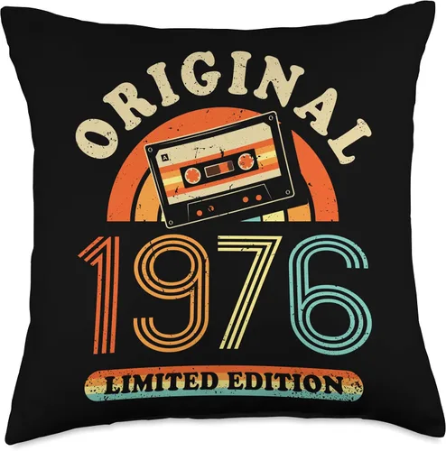 Miniatura 4 de Retro Limited Edition 1976 Cassette Tape 50th Birthday Throw Pillow