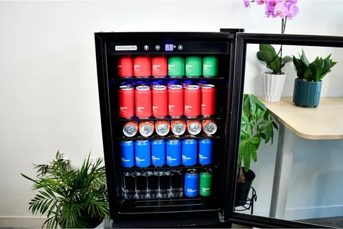 Miniatura 2 de Frigidaire EFMIS164 Refrigerador para bebidas con puerta de vidrio, capacidad para 60 latas