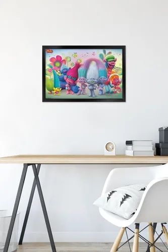 Miniatura 6 de Trends International DreamWorks Trolls - Póster de pared de grupo, 14.725 x 22.375 pulgadas, versión enmarcada de madera de granero