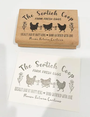 Sellos personalizados de cartón de huevos frescos de granja, huevos de gallina, reunidos a mano con amor, sello de goma de madera (2.4 x 1.6